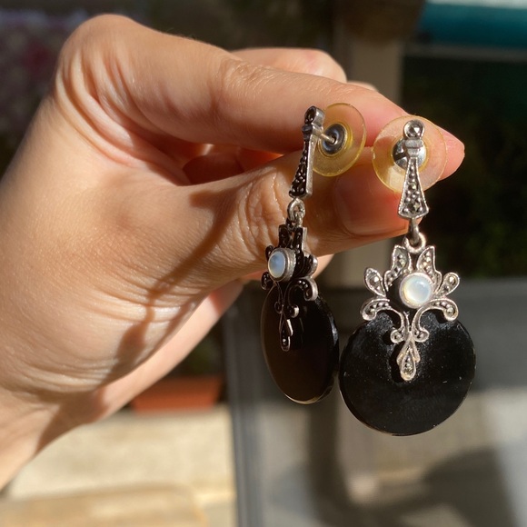 925 Sterling Silver Black Onyx & Moonstone Drop Earrings - Picture 3 of 5